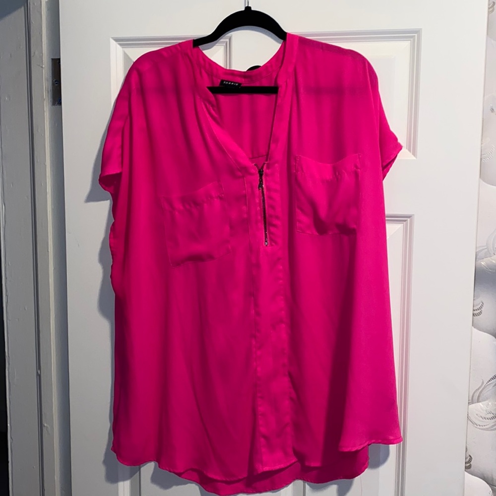 Torrid Size 3 Shirt